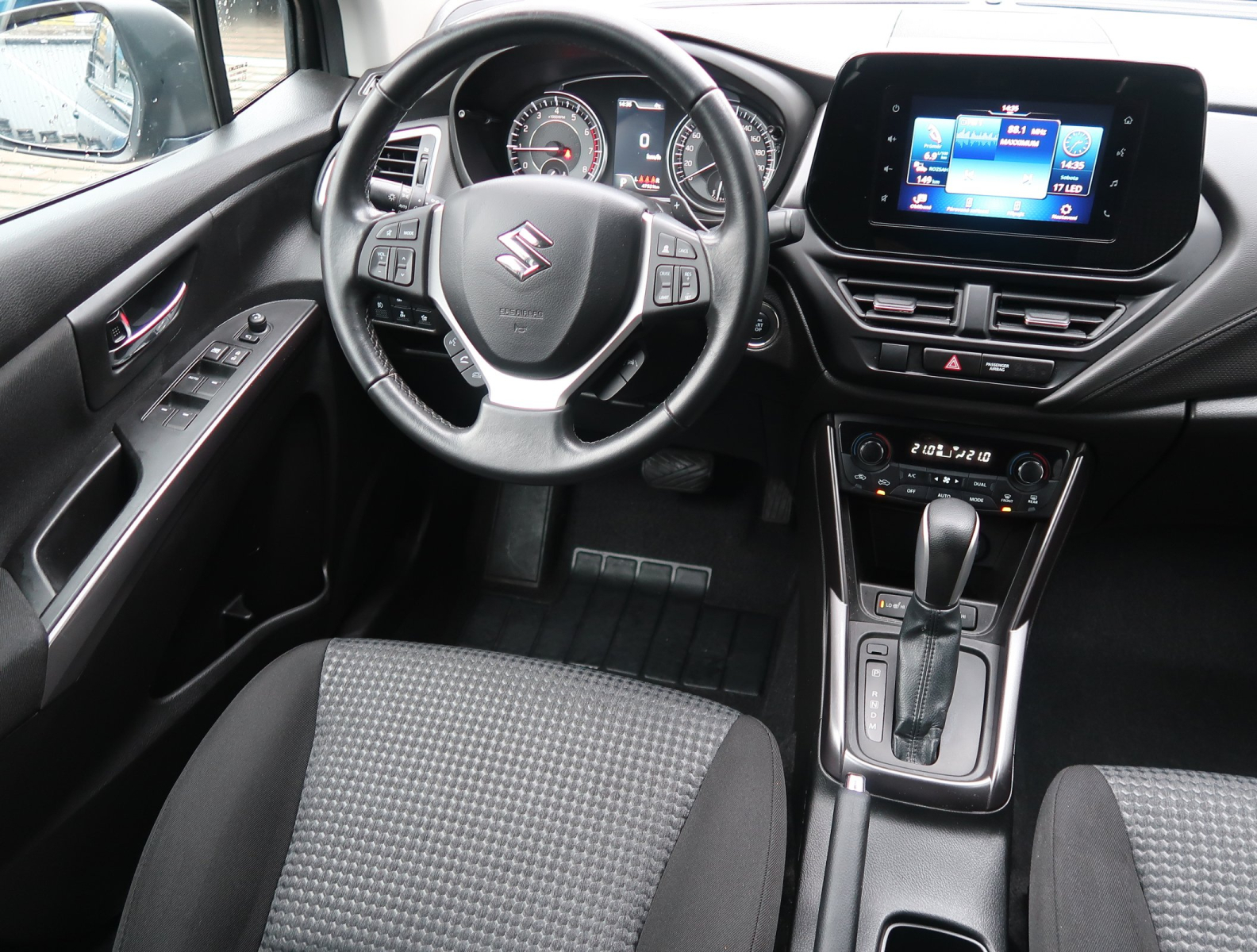 Suzuki SX4 S-Cross - 2022