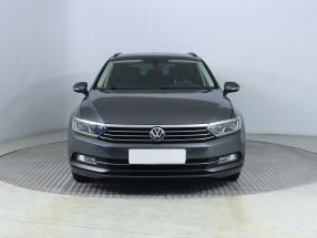 Volkswagen Passat - 2016