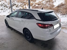 Opel Astra - 2021