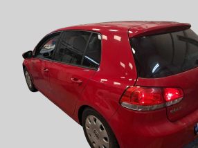 Volkswagen Golf - 2010