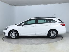 Opel Astra - 2018