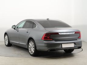 Volvo S90 - 2018
