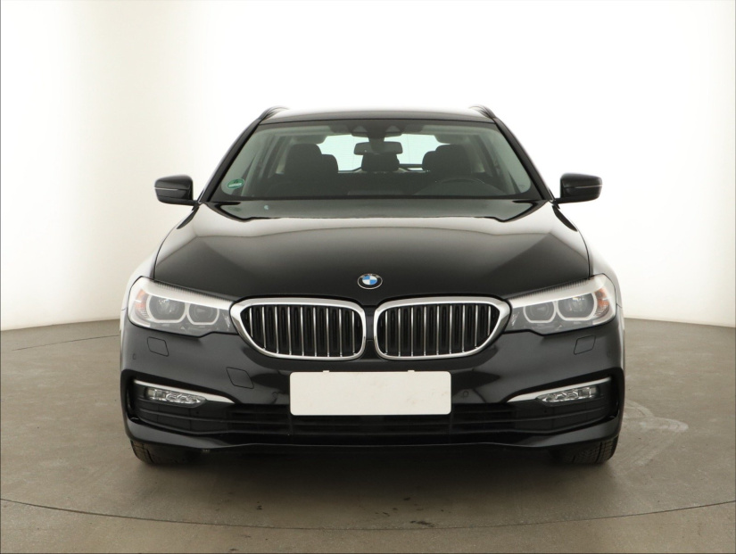 BMW 5, 2017