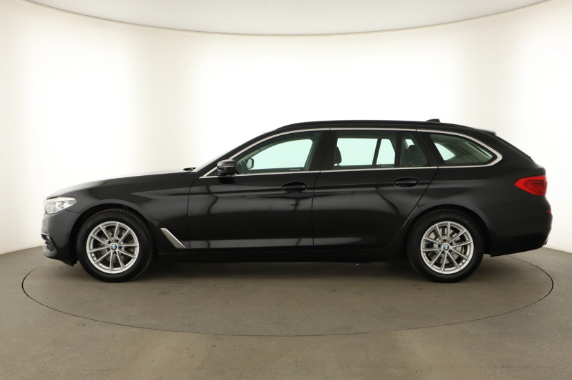 BMW 5, 2017