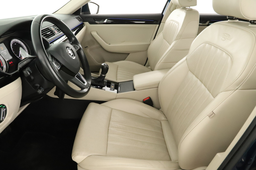 Škoda Superb, 2016