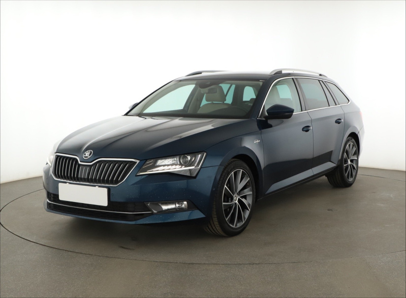 Škoda Superb, 2016