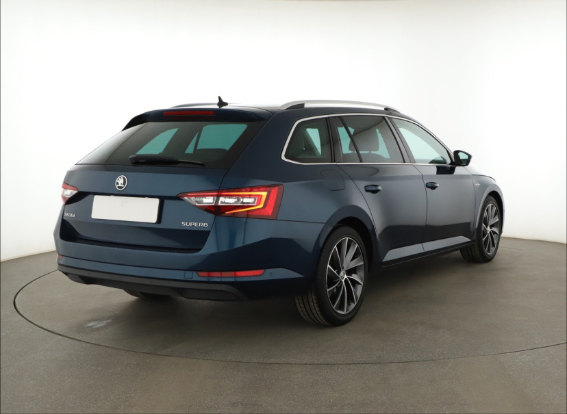 Škoda Superb, 2016