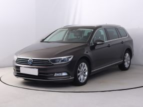 Volkswagen Passat - 2016