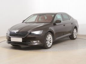 Škoda Superb - 2017