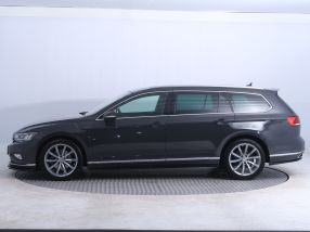 Volkswagen Passat - 2020