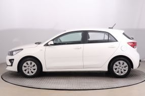 Kia Rio - 2021