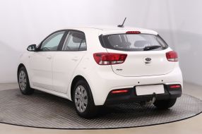 Kia Rio - 2021