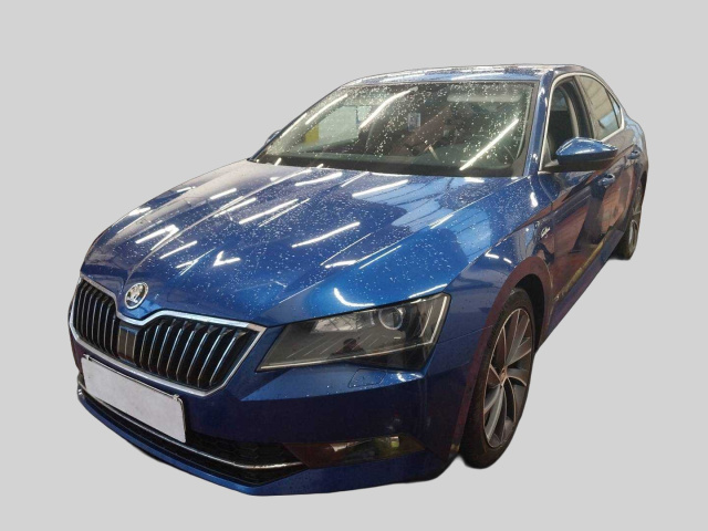 Škoda Superb 2016