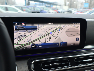 Mercedes-Benz V - 2025