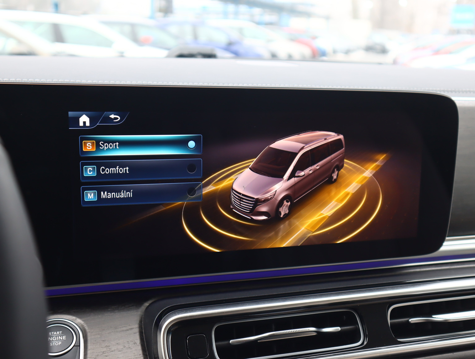 Mercedes-Benz V - 2025