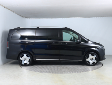 Mercedes-Benz V - 2025