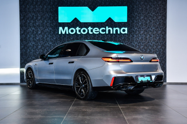 BMW 7 - 2024