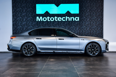 BMW 7 - 2024