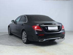 Mercedes - Benz E - 2016