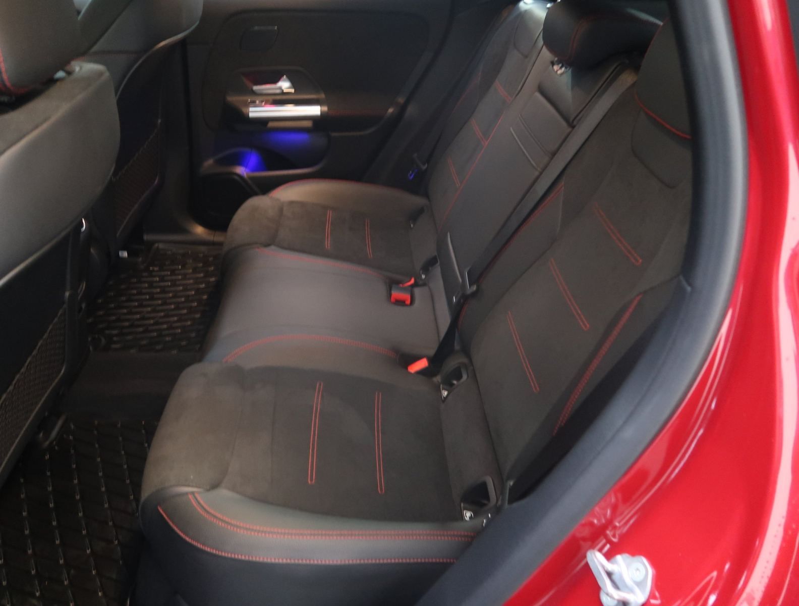 Mercedes-Benz EQA - 2023