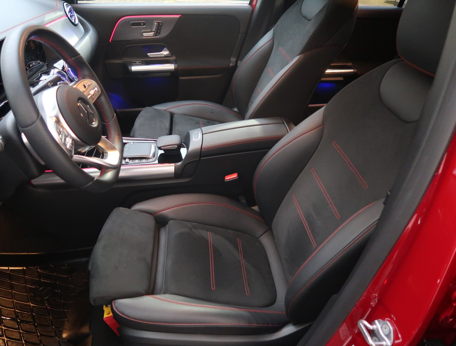 Mercedes-Benz EQA - 2023