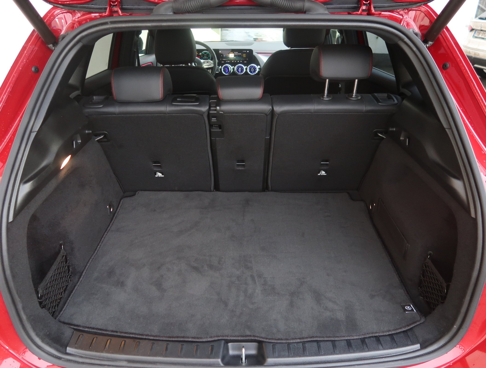 Mercedes-Benz EQA - 2023