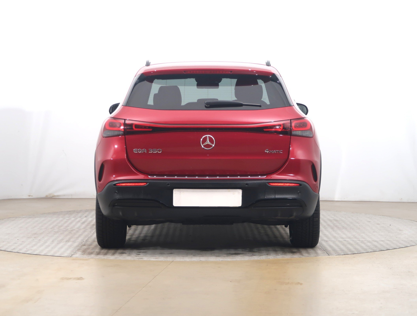 Mercedes-Benz EQA - 2023