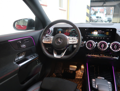 Mercedes - Benz EQA - 2023