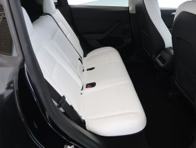 Tesla Model Y - 2022