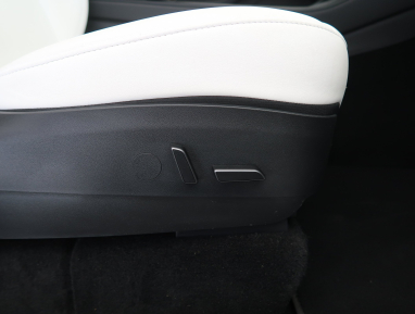 Tesla Model Y - 2022