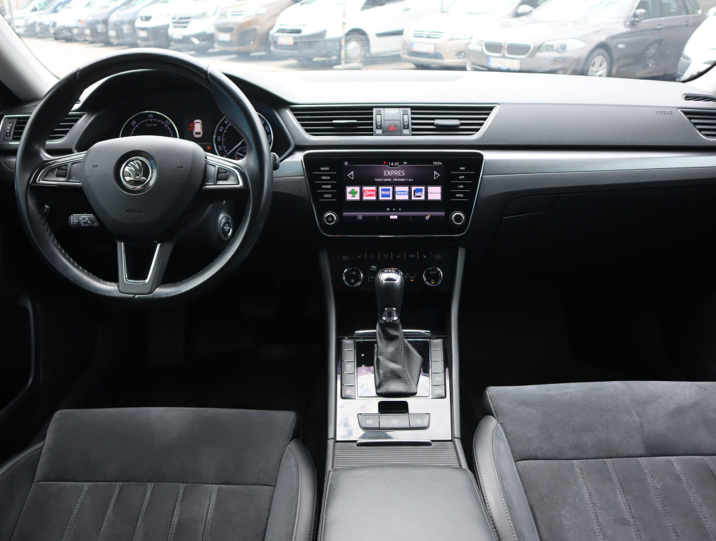 Škoda Superb