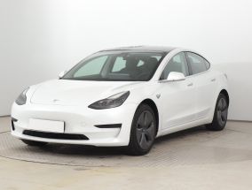 Tesla Model 3 - 2020