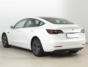 Tesla Model 3 - 2020