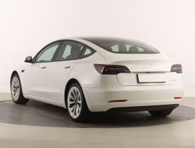 Tesla Model 3 - 2020