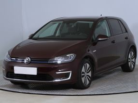 Volkswagen e-Golf - 2018