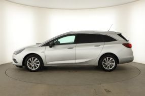 Opel Astra - 2022
