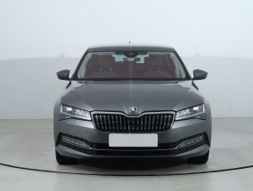 Škoda Superb - 2022