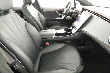 Mercedes - Benz EQE - 2024