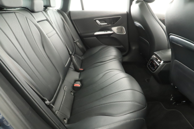 Mercedes - Benz EQE - 2024