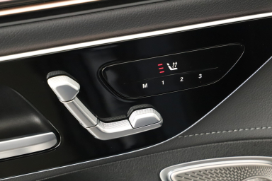 Mercedes - Benz EQE - 2024