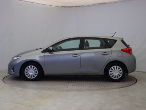 Toyota Auris - 2013