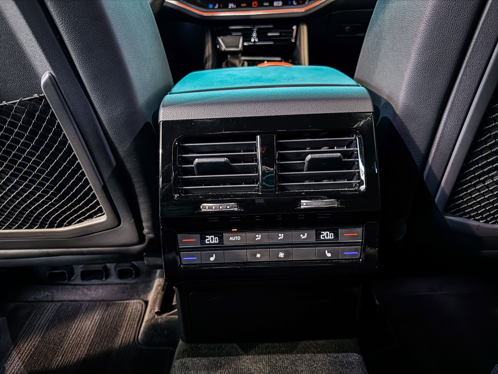 Volkswagen Touareg - 2024