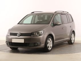 Volkswagen Touran - 2011