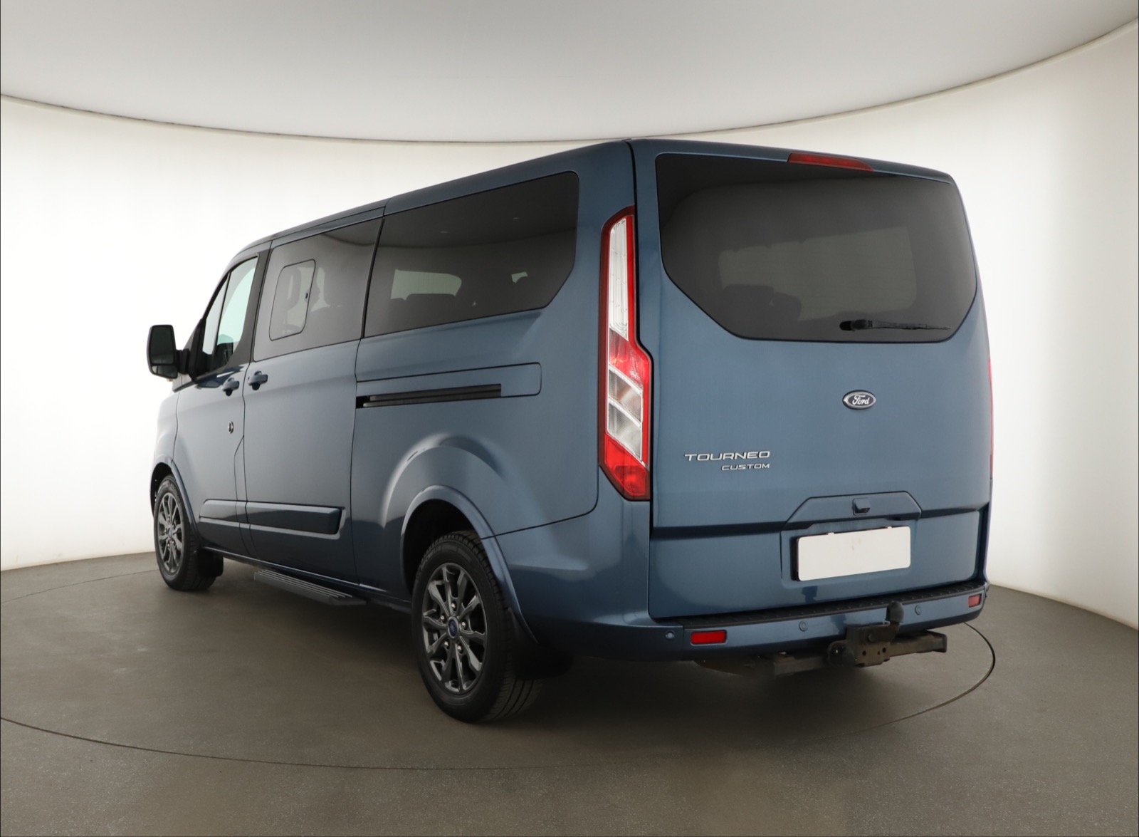 Ford Tourneo Custom - 2021