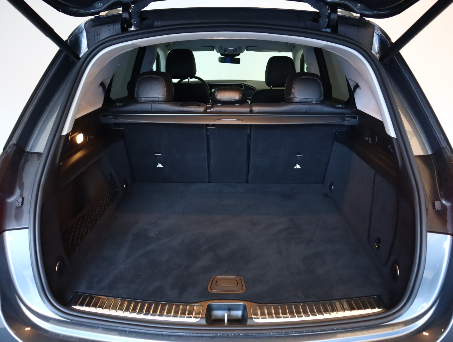 Mercedes-Benz GLE - 2023