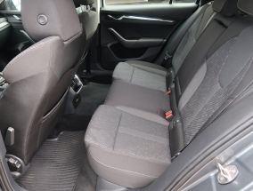 Škoda Octavia - 2022