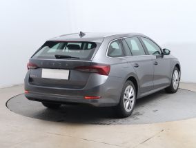 Škoda Octavia - 2022