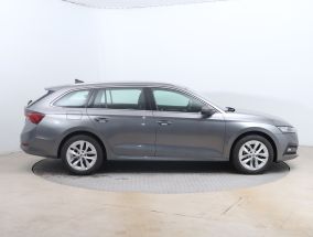 Škoda Octavia - 2022