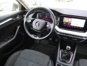 Škoda Octavia - 2022