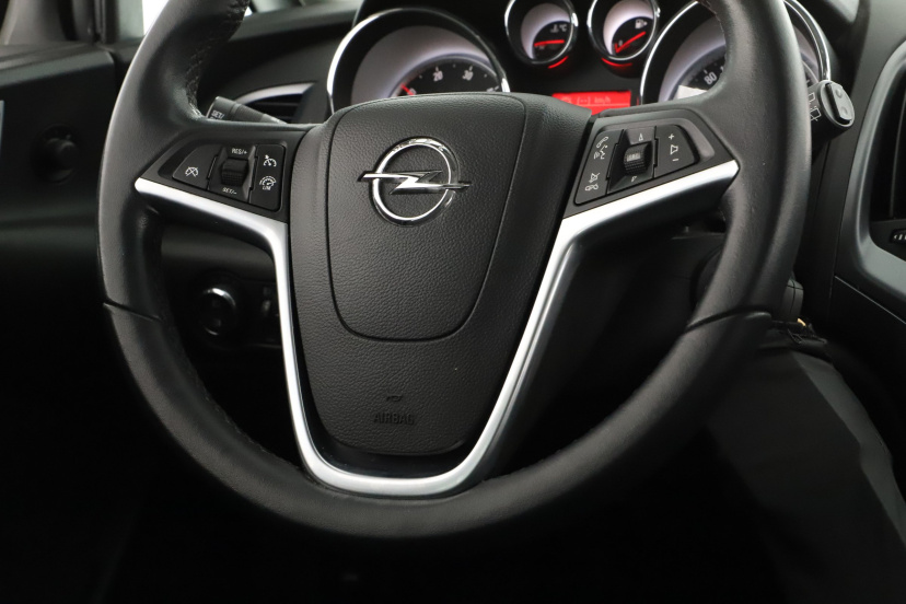 Opel Astra, 2014